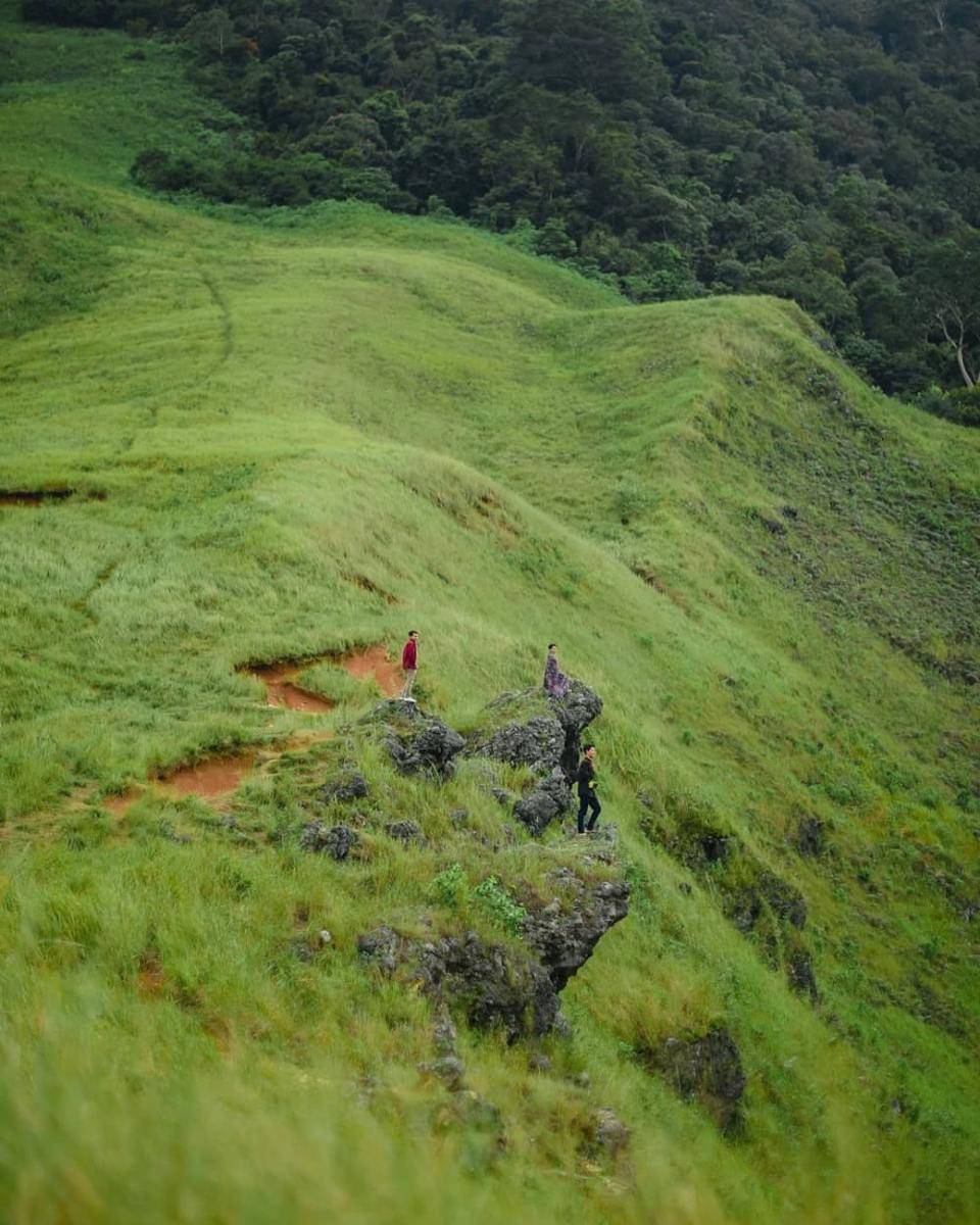 Puncak Gagoan (instagram.com/ifnu_13)