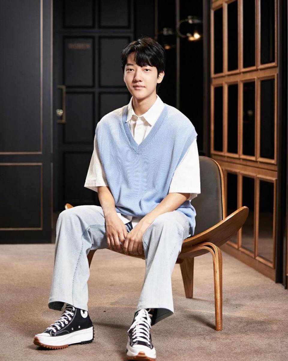 Lee Hyo Je (instagram.com/hj__l_4)