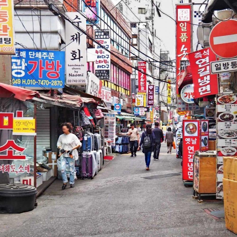 10 Potret Distrik Dongdaemun di Korea Selatan, Gak Cuma Soal Belanja