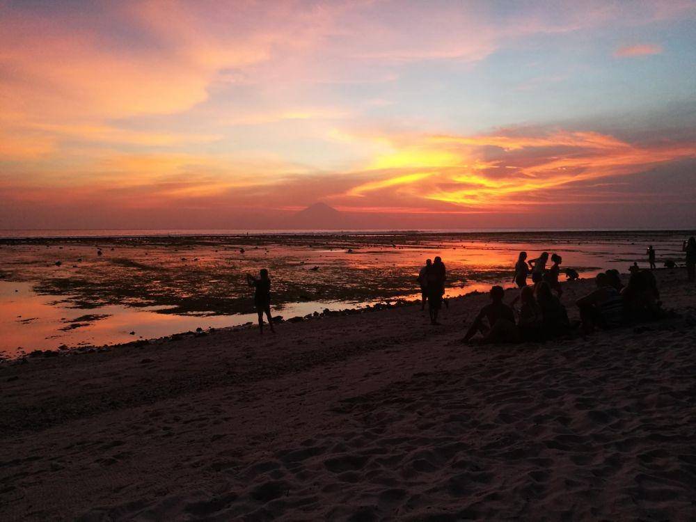 Ilustrasi pantai di Kepulauan Gili (unsplash.com/kasabov)