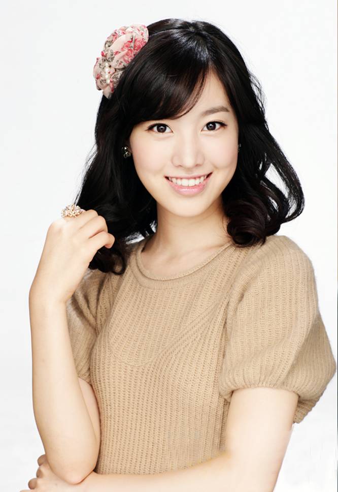 Jin Se Yeon di drama My Daughter the Flower (program.sbs.co.kr)