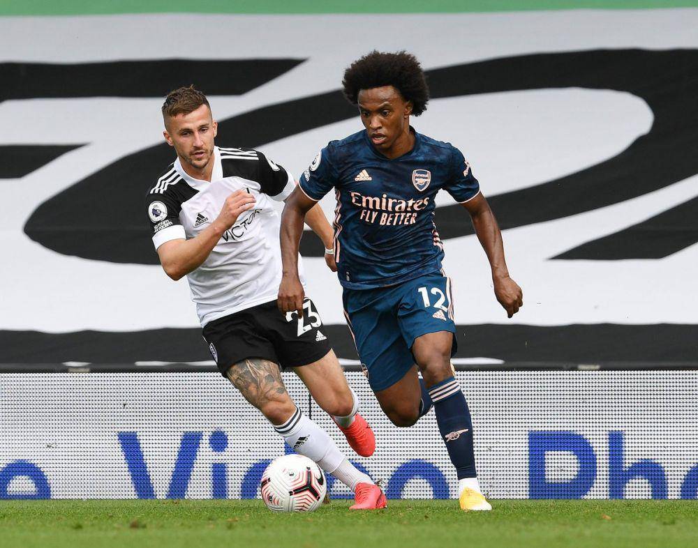 Willian (twitter.com/willianborges88)