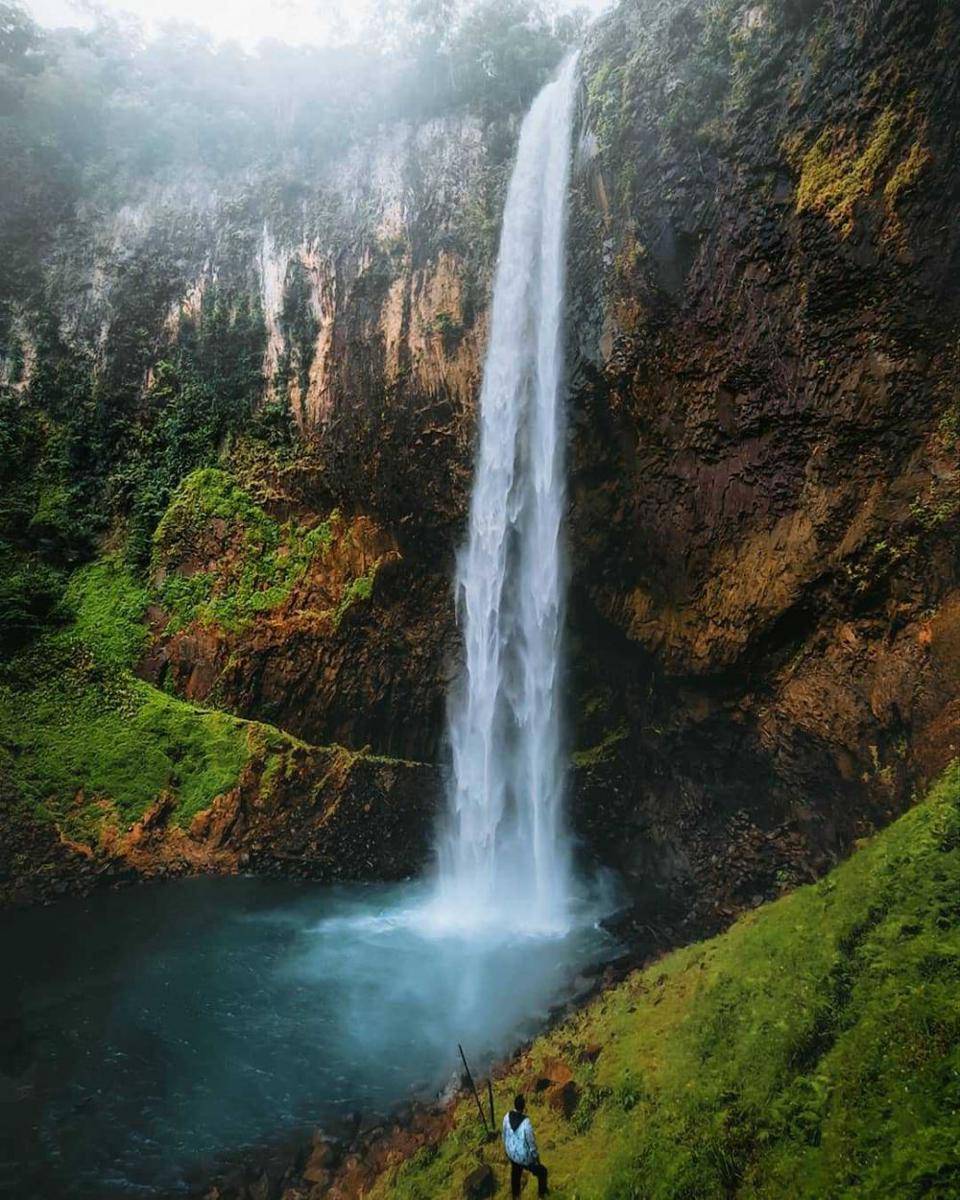 Air Terjun Mandi Angin (instagram.com/yoghijuliansa)