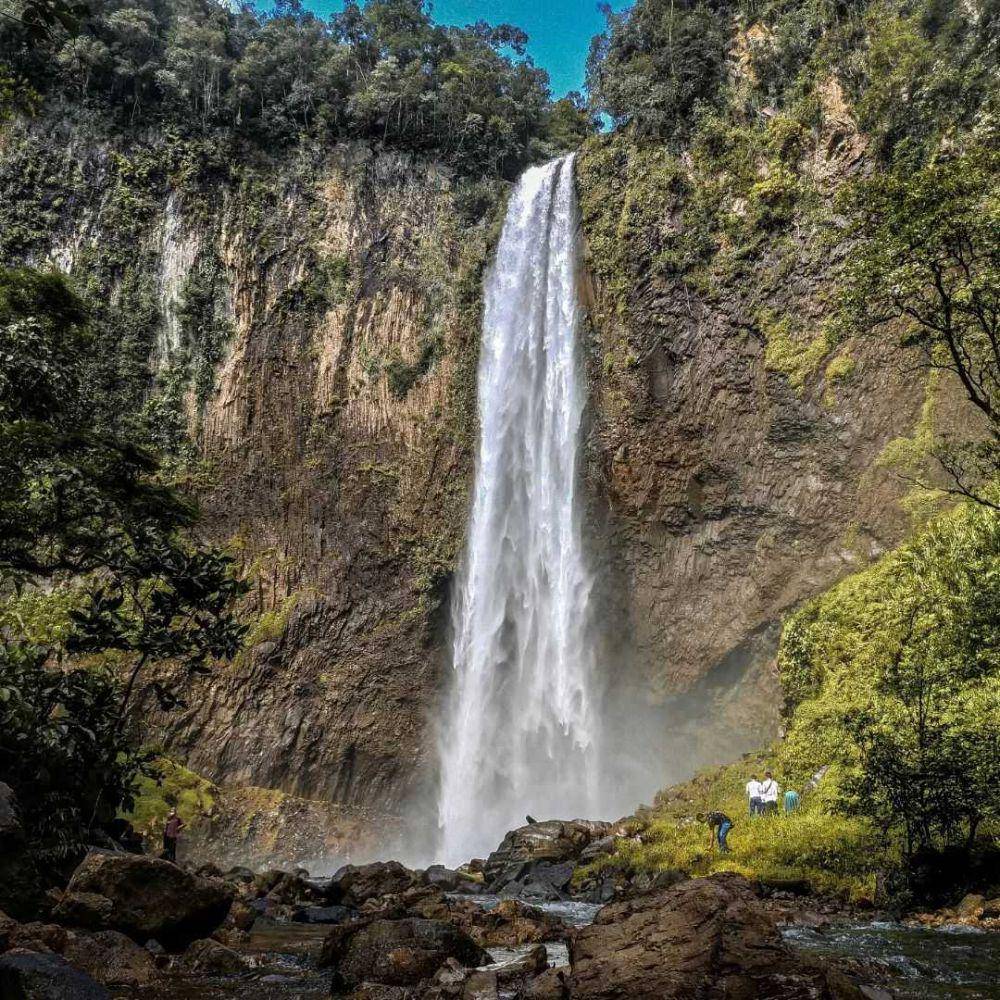 Air Terjun Mandi Angin (instagram.com/info_ngopi_lurr)
