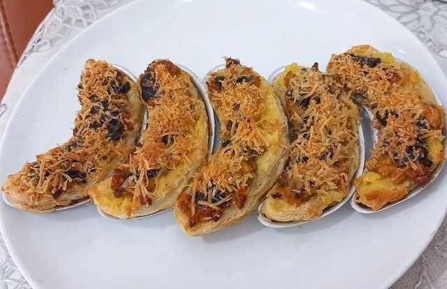 banana milk crispy (instagram.com/irni.yulianty)