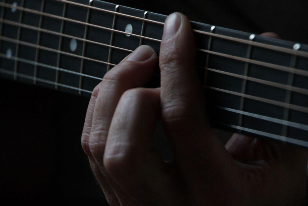 Chord Kunci Gitar dan Lirik Lagu Yen Ing Tawang Ono Lintang