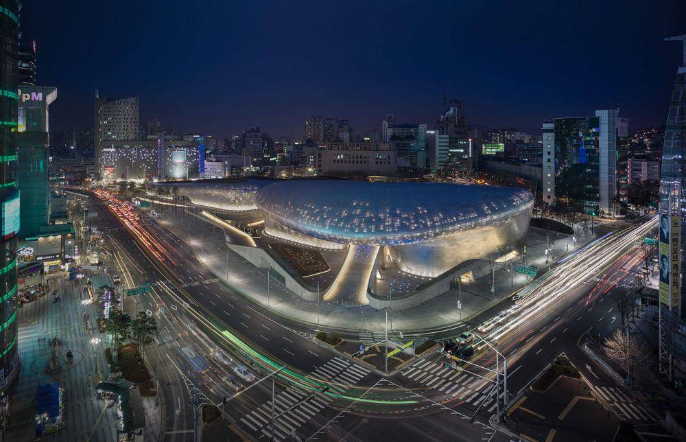 Dongdaemun Design Plaza (zaha-hadid.com)