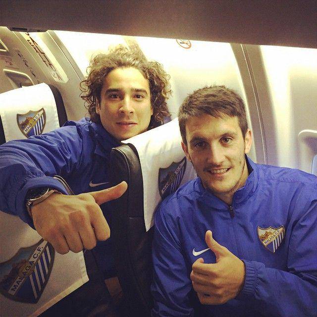 Guillermo Ochoa saat berseragam Malaga (instagram.com/yosoy8a)