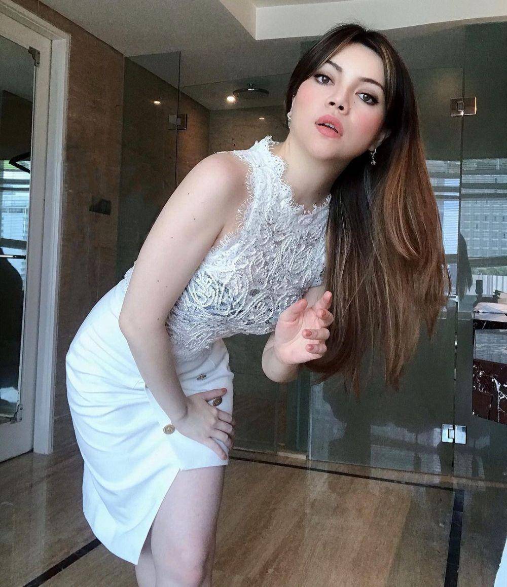potret Monna Frans (instagram.com/monnafrans)
