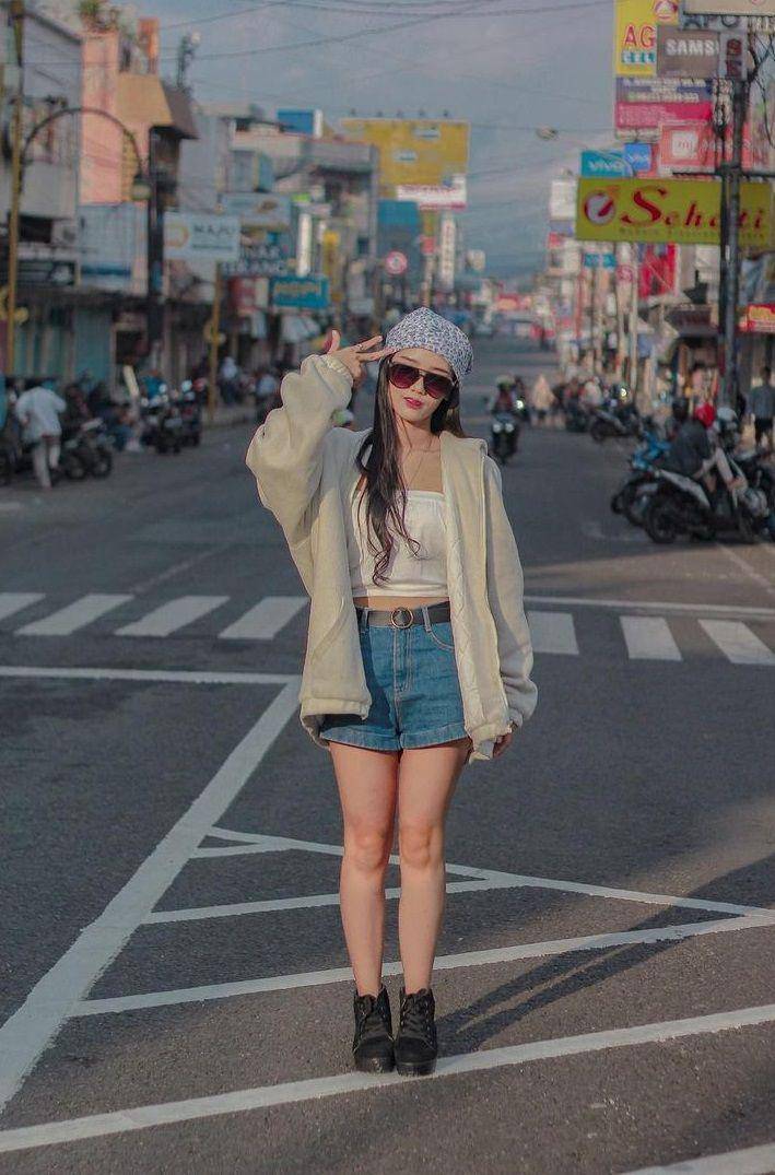 OOTD cute ala Sarah Sheilka (instagram.com/sarahsheilka)