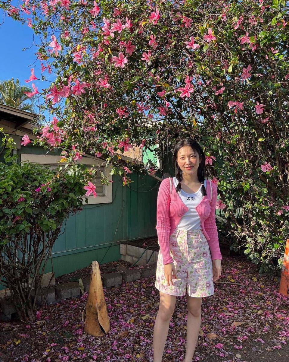 outfit cewek kue ala Yeri Red Velvet (instagram.com/yerimiese)