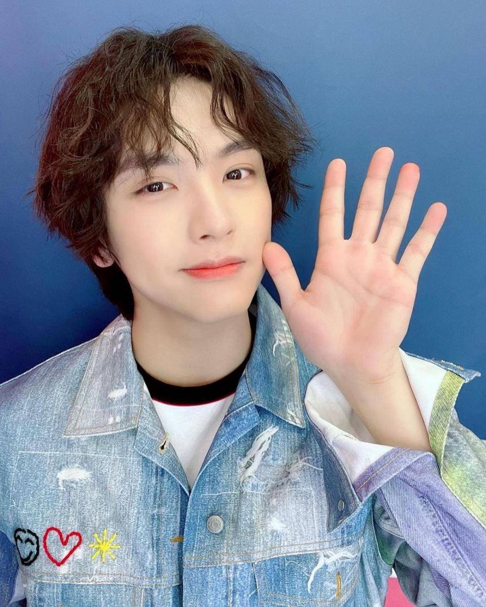 Jaehyun N.Flying (instagram.com/_.kimjaehyun._)