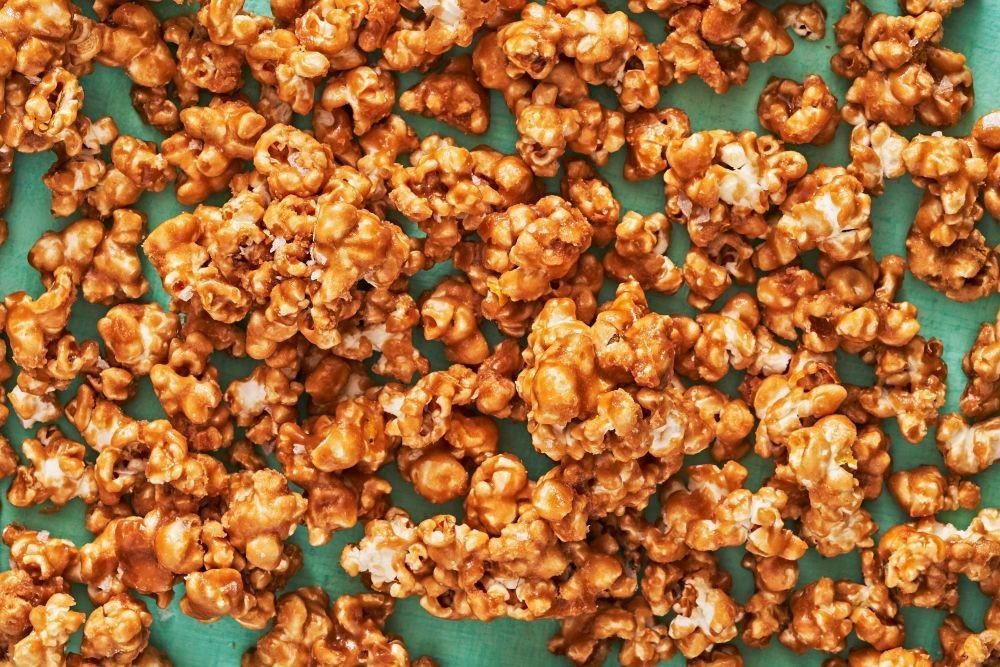 Resep Popcorn Caramel ala Bioskop, Rasanya Premium Abis!