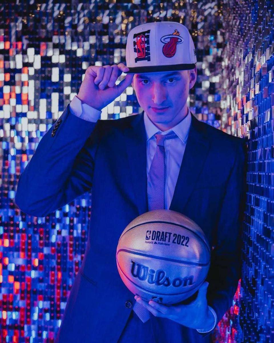 Nikola Jovic (instagram.com/nikolajovicc)