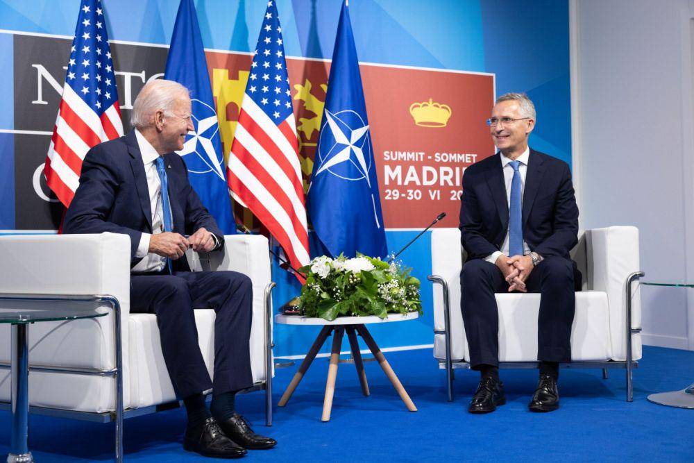 Joe Biden dan Jens Stoltenberg (Twitter.com/Jens Stoltenberg)