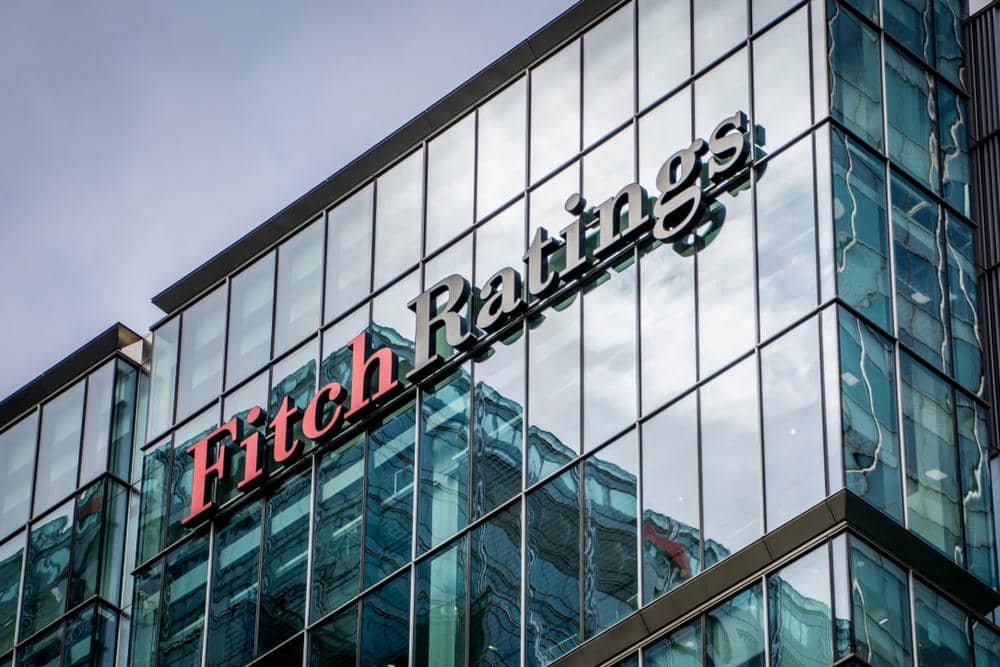 Fitch Pangkas Outlook Peringat Utang RI Jadi Negatif, Ketidakpastian Kebijakan