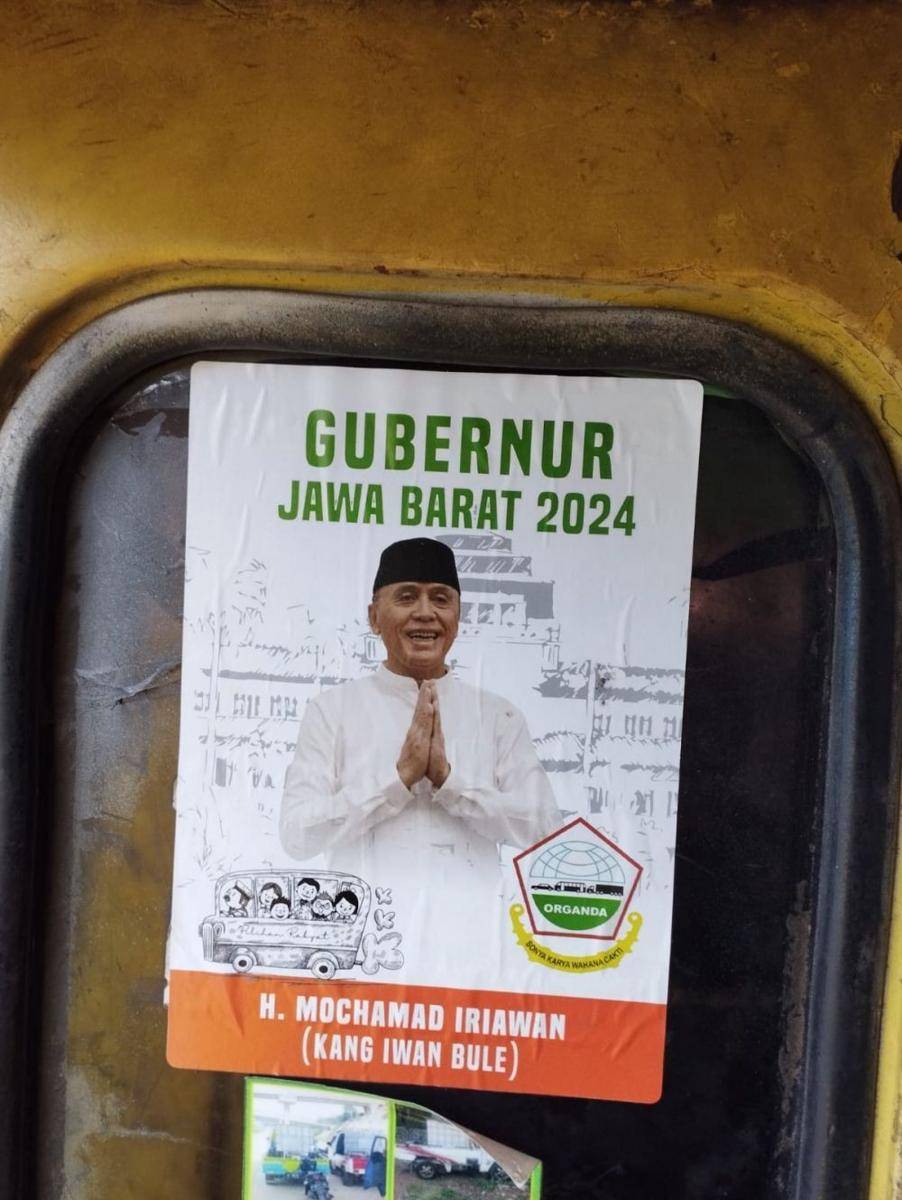 Stiker Iwan Bule maju Pilgub Jawa Barat beredar di media sosial. (IDNTimes/Dok Istimewa)