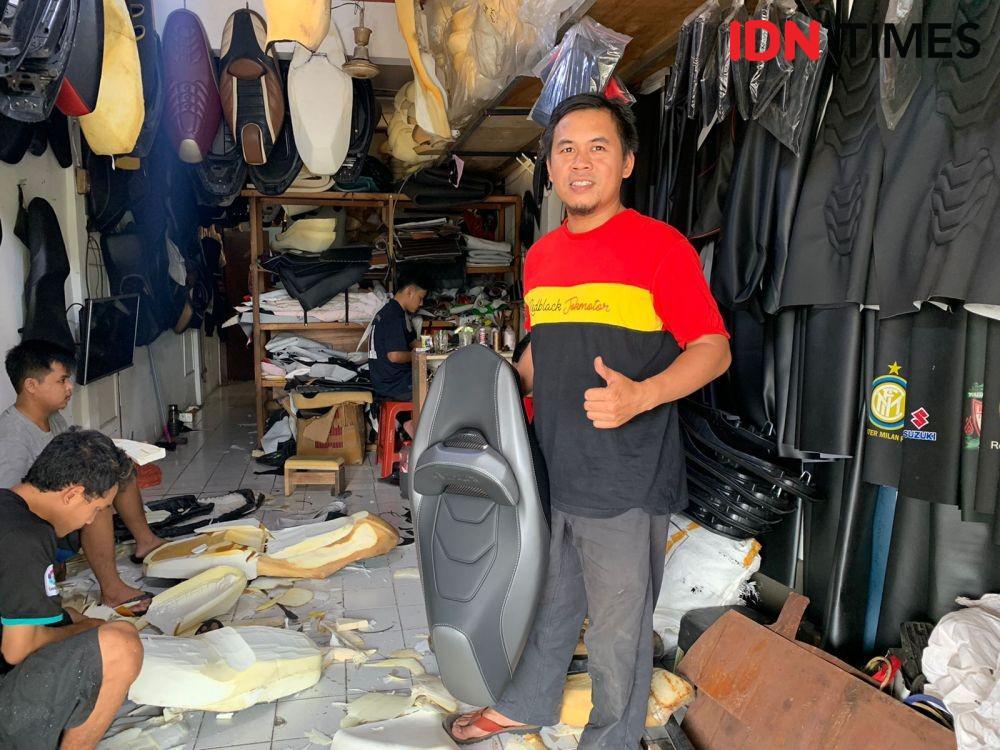 Red Black Jok Motor, Bengkel Spesialis Jok Langganan Komunitas