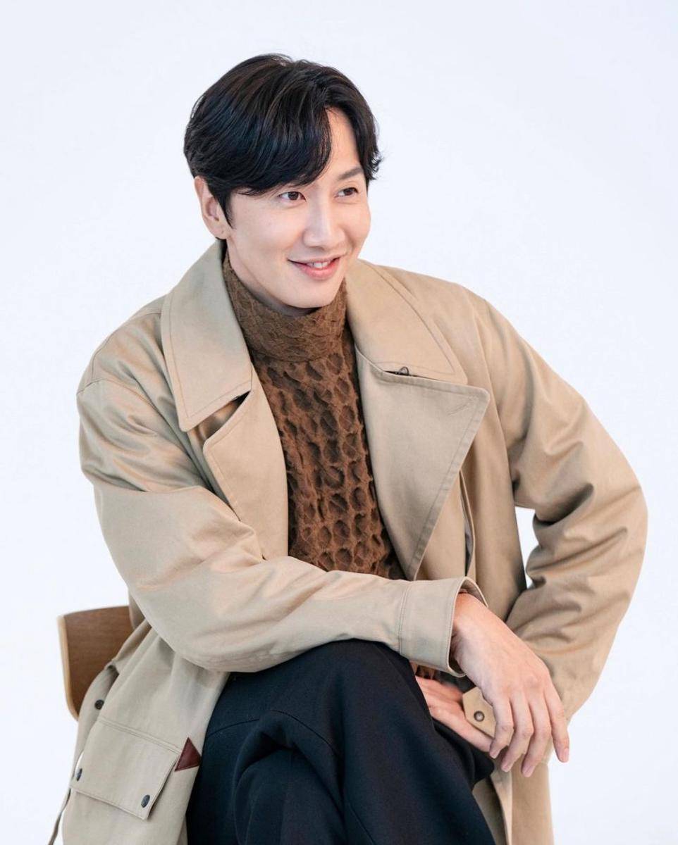 Lee Kwang Soo (instagram.com/kkbyss)