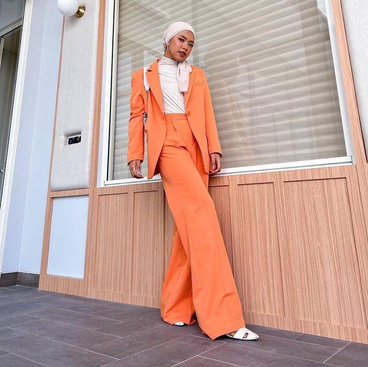 OOTD Colorful ala Fani Rahm (instagram.com/fanirahm)