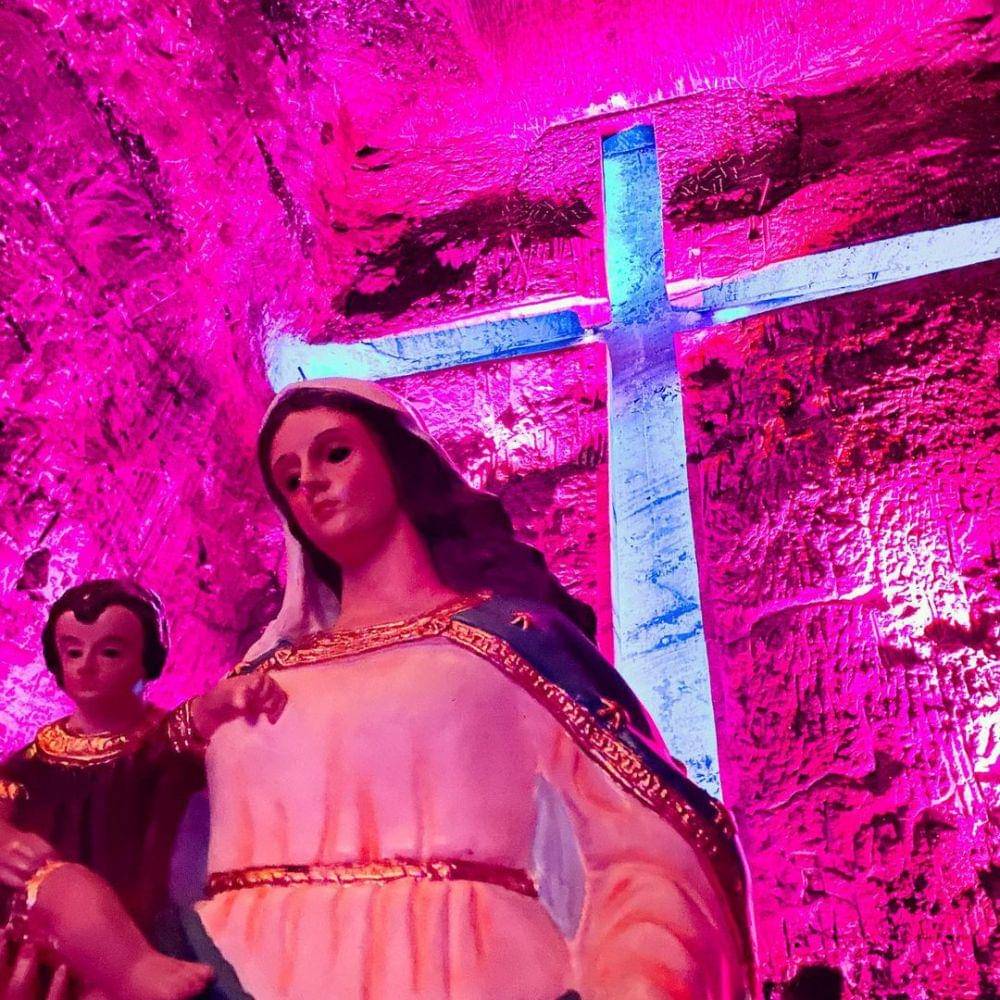potret Salt Cathedral of Zipaquira (instagram.com/everywherepierre)