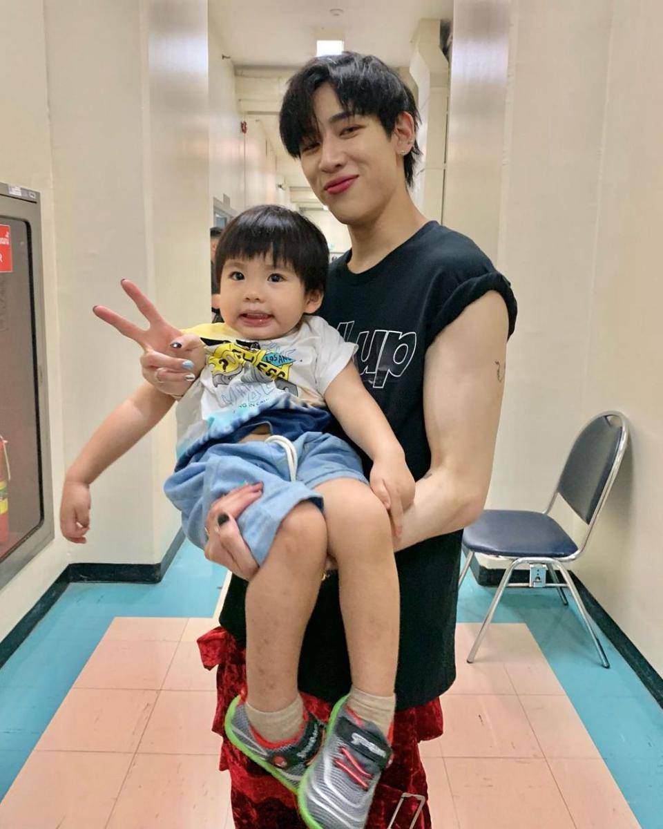BamBam GOT7 dan keponakan (instagram.com/gb.stories)