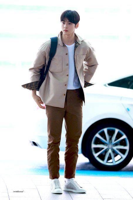 Ide outfit ala Cha Eun Woo ASTRO (twitter.com/twinklestar_cha)