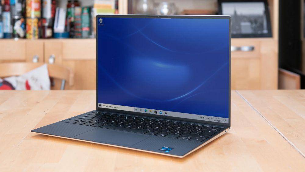 potret Dell XPS 13 (9310) (expertreviews.co.uk)