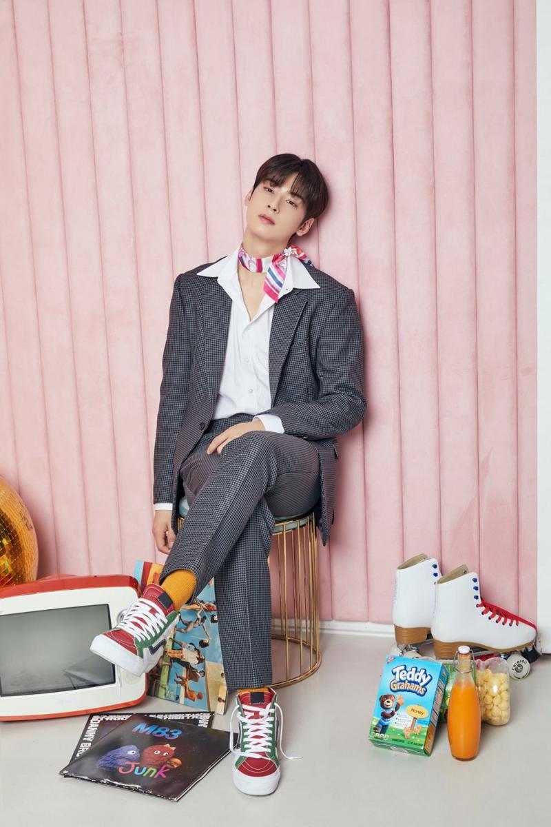 Ide outfit ala Cha Eun Woo ASTRO (twitter.com/astarchive)