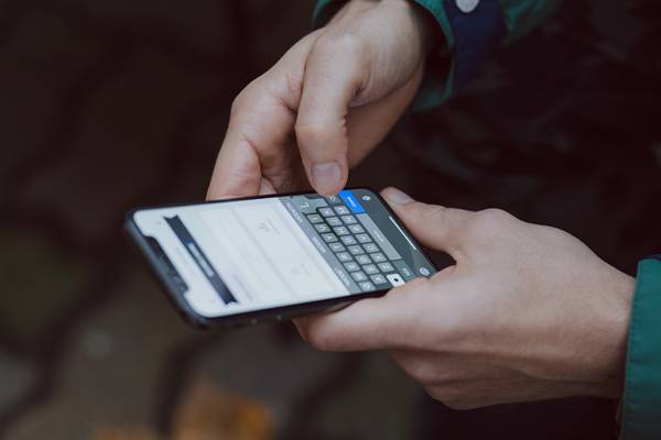 Nomor penerima salah sebagai penyebab OVO tidak bisa transfer (unsplash.com/freestocks)