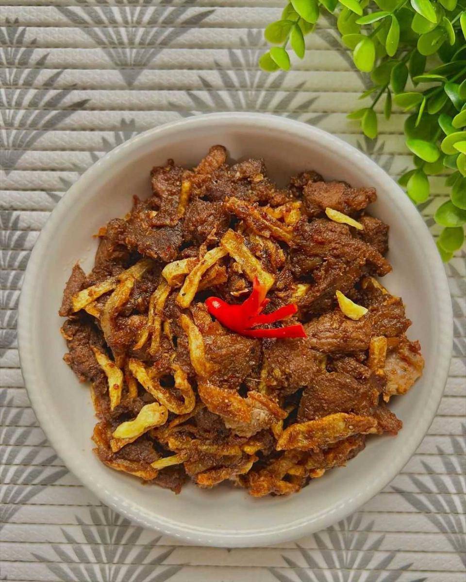 potret gore-gore daging(instagram.com/mrs.arieni)