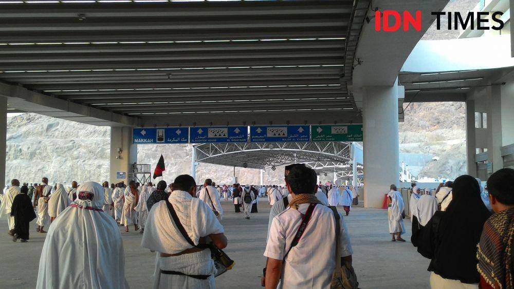 Suasana Jamaah Haji di depan Ka'bah, Masjidil Haram, Makkah (IDN Times/Umi Kalsum)