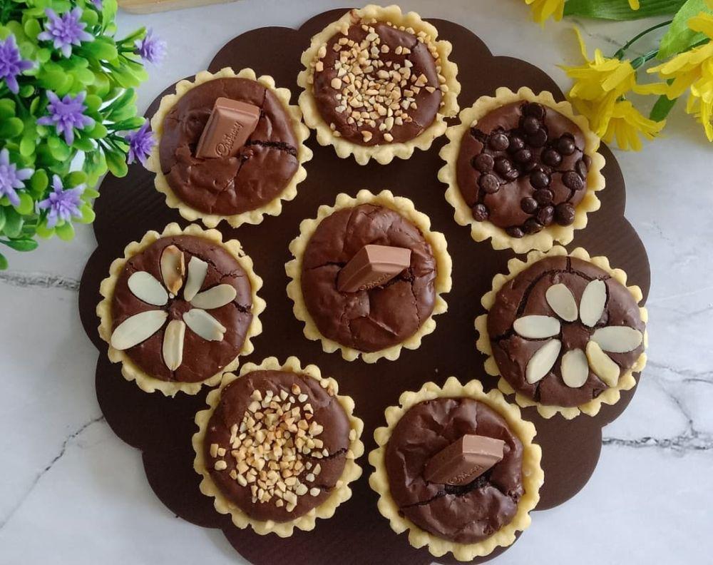 ilustrasi pie brownies (instagram.com/elvynnofianti)