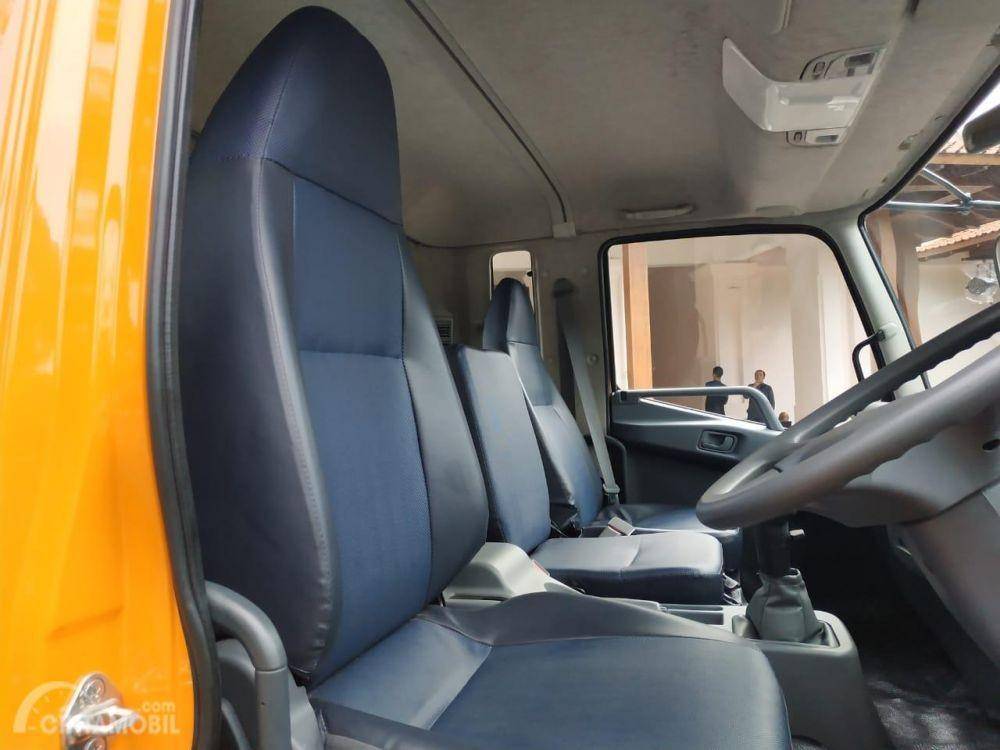 Mitsubishi Fuso Fighter FN61M 2019 (truckmagz.com)