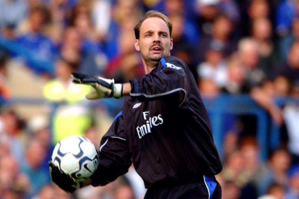 Ed de Goey berseragam Chelsea. (twitter.com/ChelseaFC)