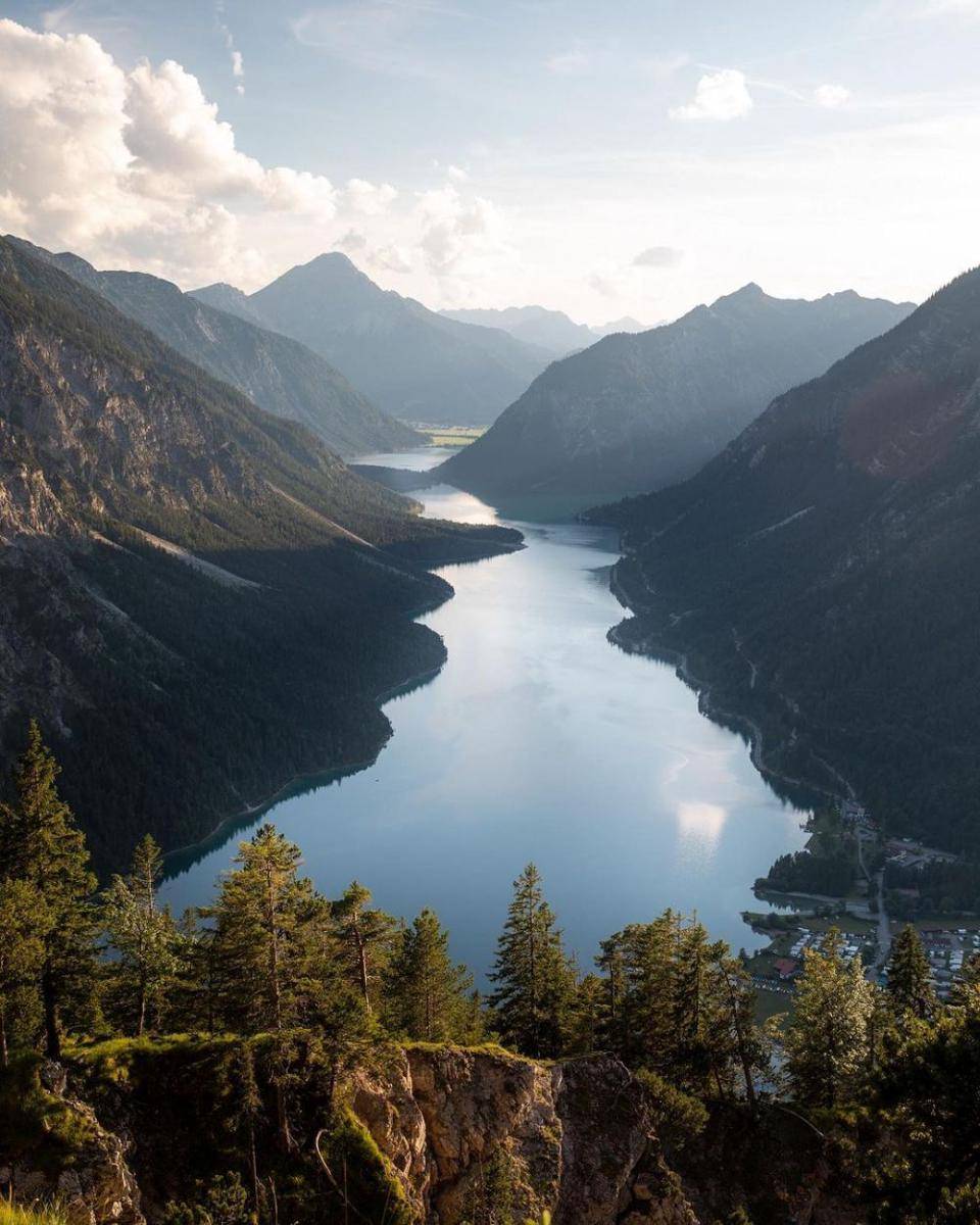 Plansee Lake (instagram.com/pablo.elorza)