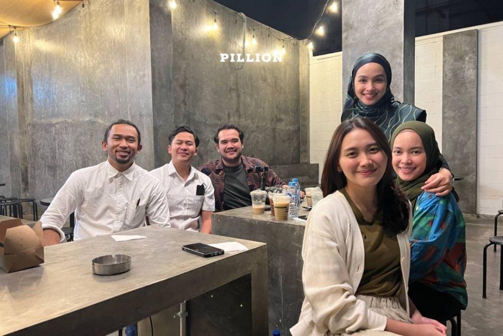 Tya Arifin Akan Tinggal di Indonesia (instagram.com/pillioncoffee)
