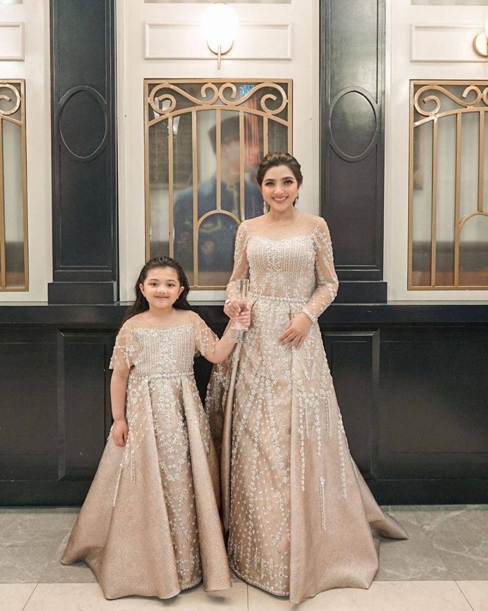 gaya kompak Ashanty dan Arsy (instagram.com/ashanty_ash)