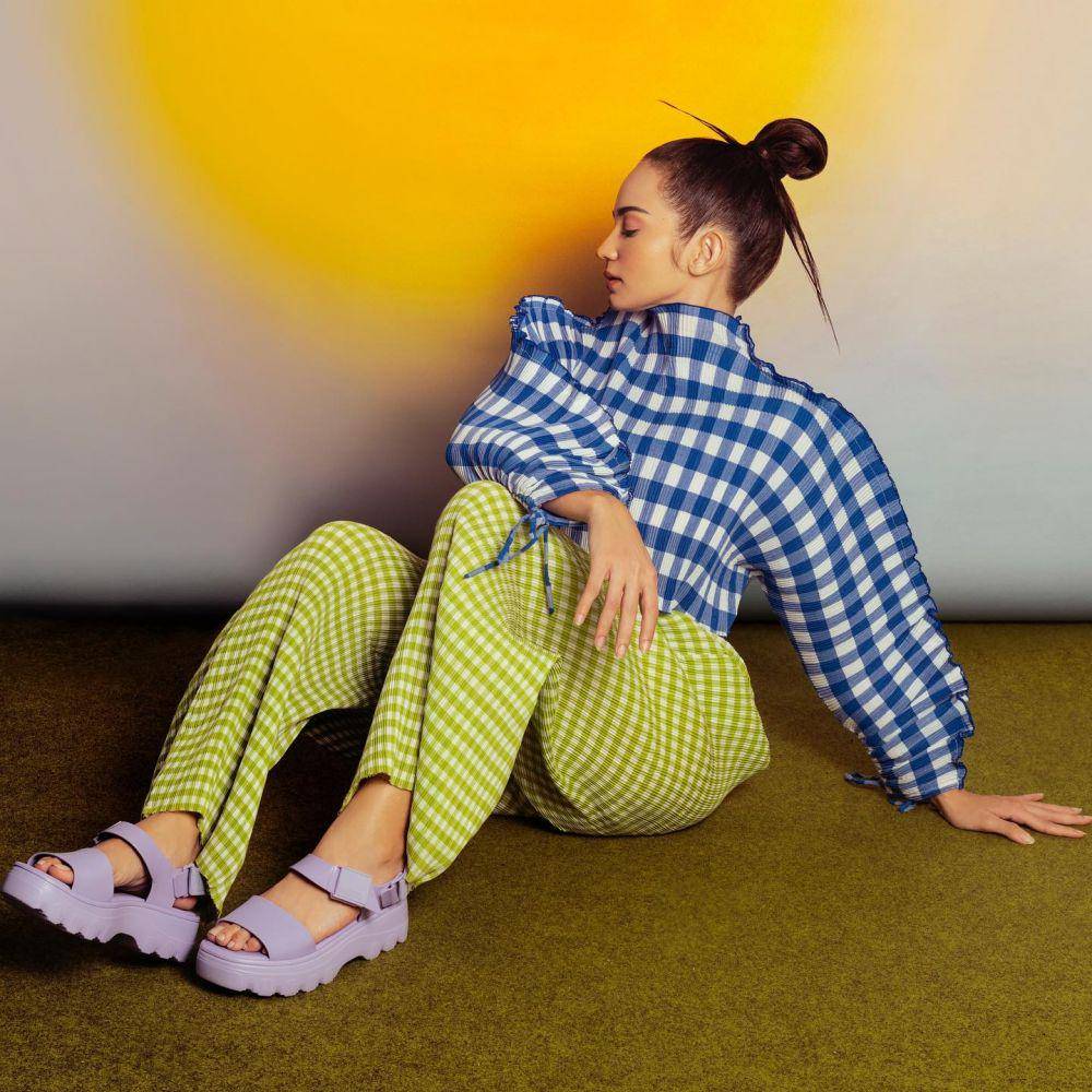 OOTD cewek kue ala Enzy Storia (instagram.com/enzystoria)