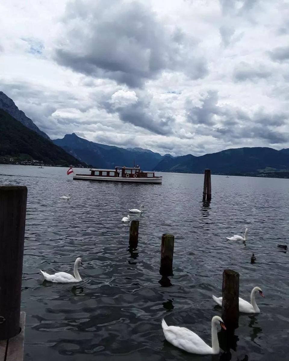 Traunsee Lake (instagram.com/heinerl56)