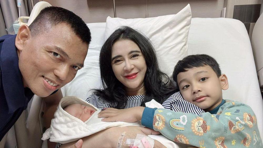 Tambah Satu Jagoan, Ini Nama Anak Kedua Uut Permatasari dan Artinya