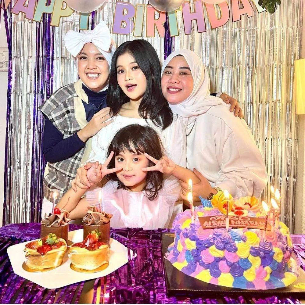 Ulang tahun Aisyah, adik Chika (Instagram.com/puput100ly/)