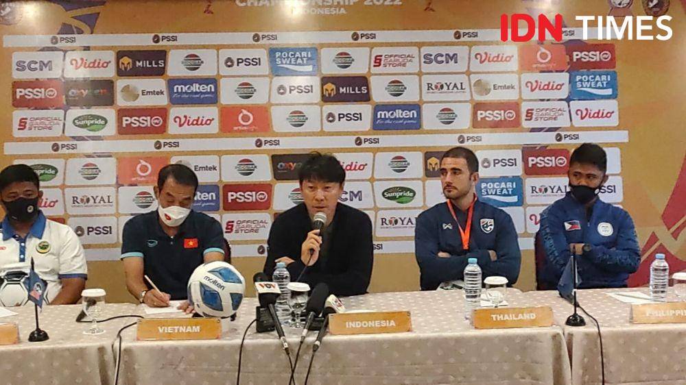 Shin Tae Yong di konferensi pers Piala AFF U-19 2022, Jumat (1/7/2022). (IDN Times/Tino)