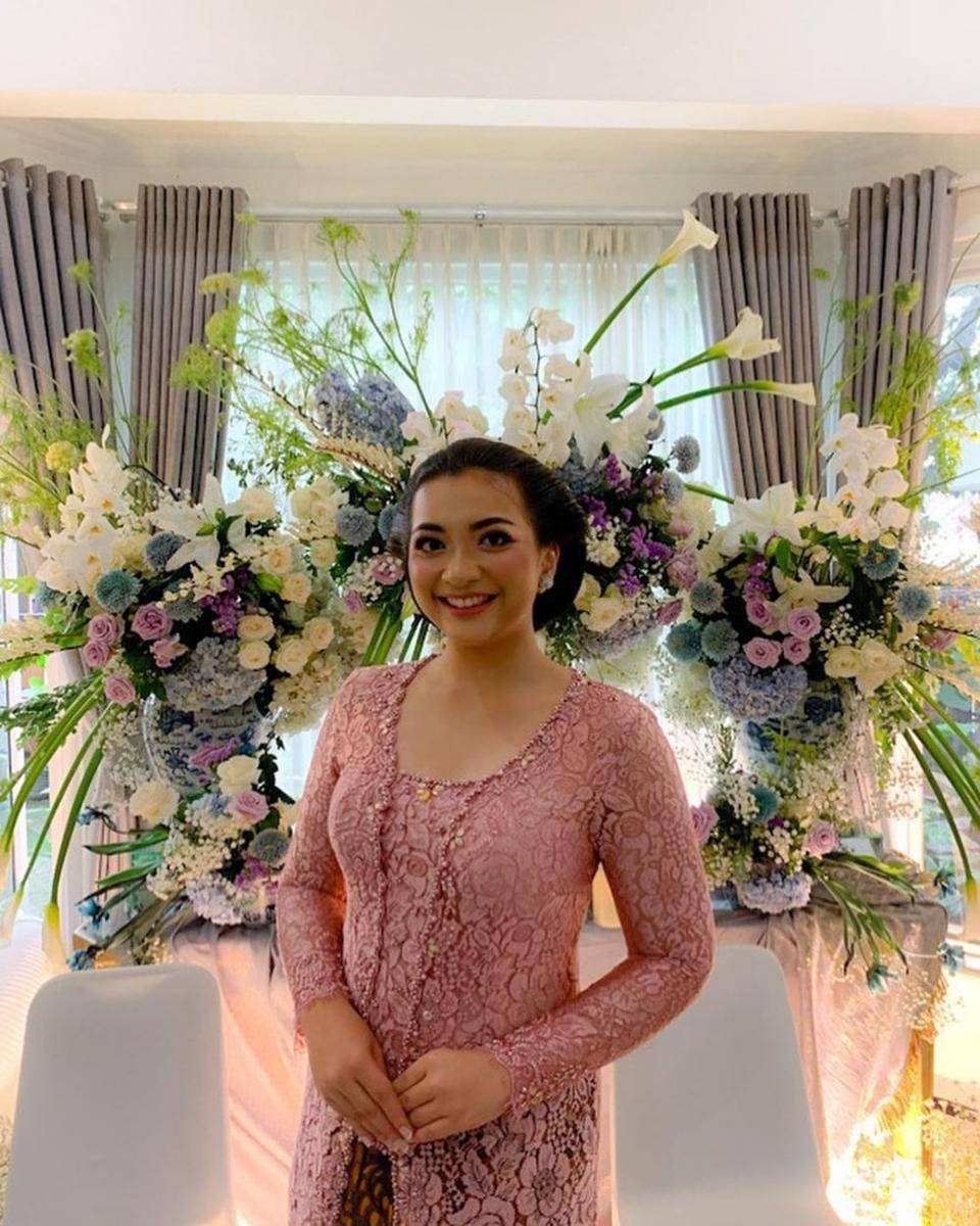 Kebaya Athalla Hardian (instagram.com/athallahardian)