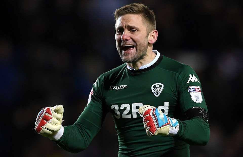 Robert Green (twitter.com/georgenitroduah)