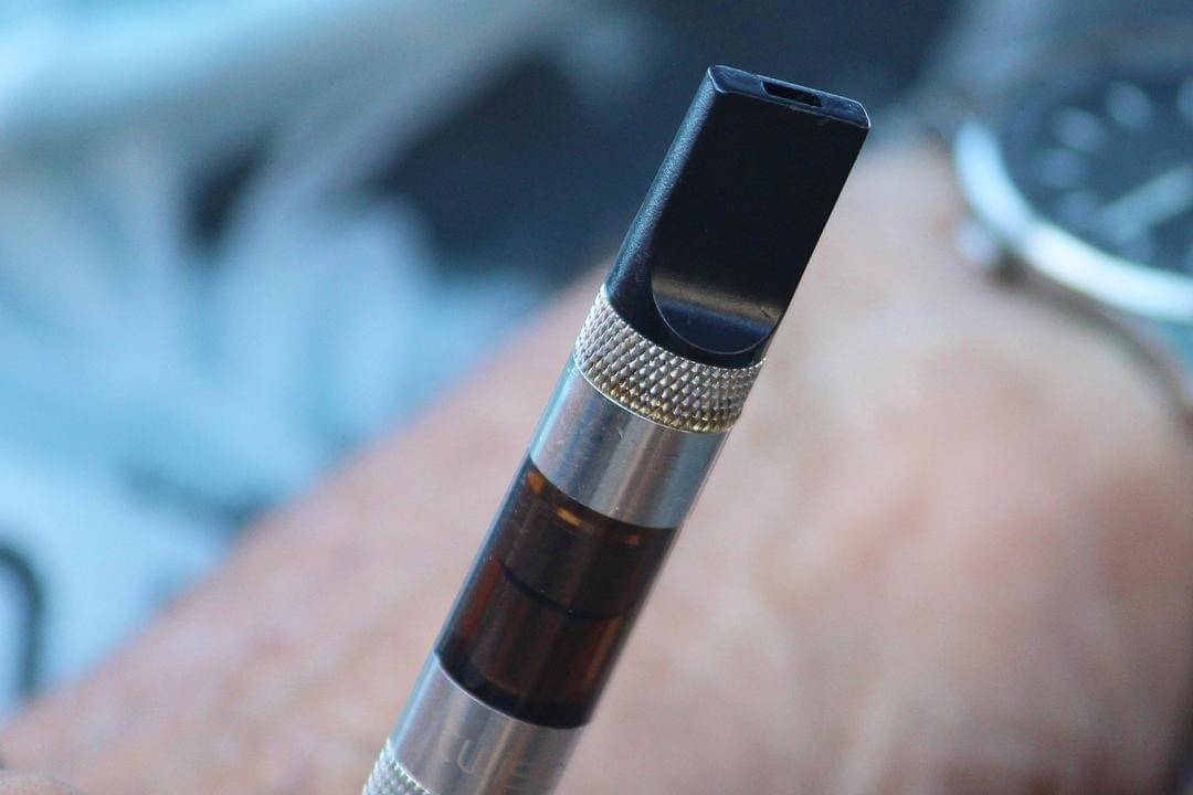 Ilustrasi rokok elektrik.