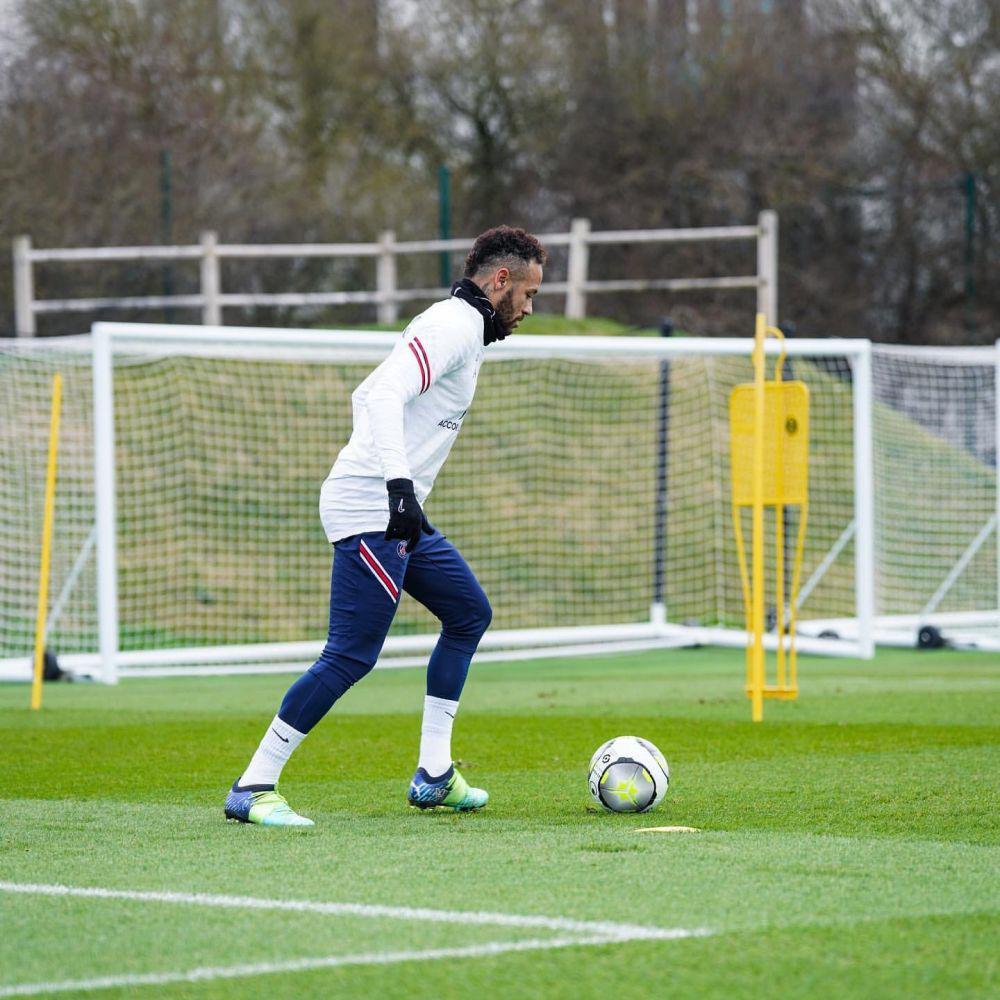 Neymar Jr bersama PSG (twitter.com/neymarjr)