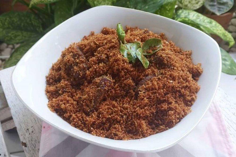 ilustrasi serundeng daging sapi (instagram.com/sarwokotiti)