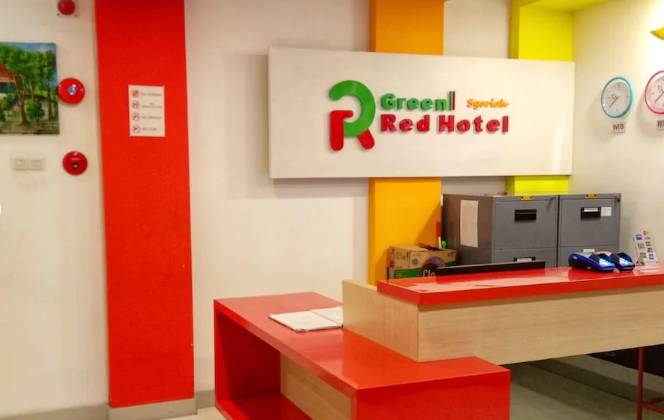 Green Red Hotel Syariah/ Agoda
