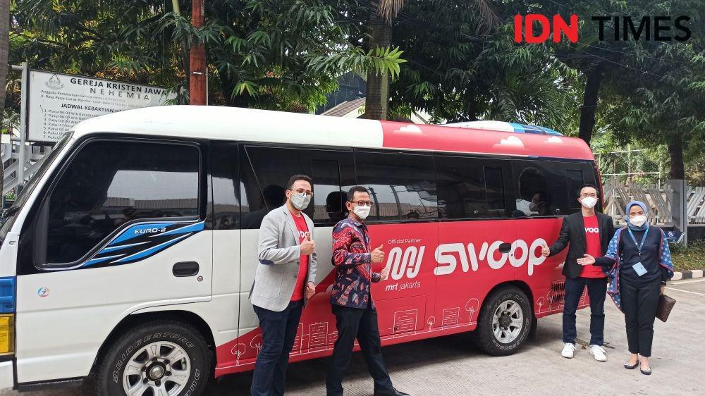 Kolaborasi Swoop dengan PT MRT Jakarta pada Kamis (30/6/2022). (IDN Times/Kamila Sayara Avicena)